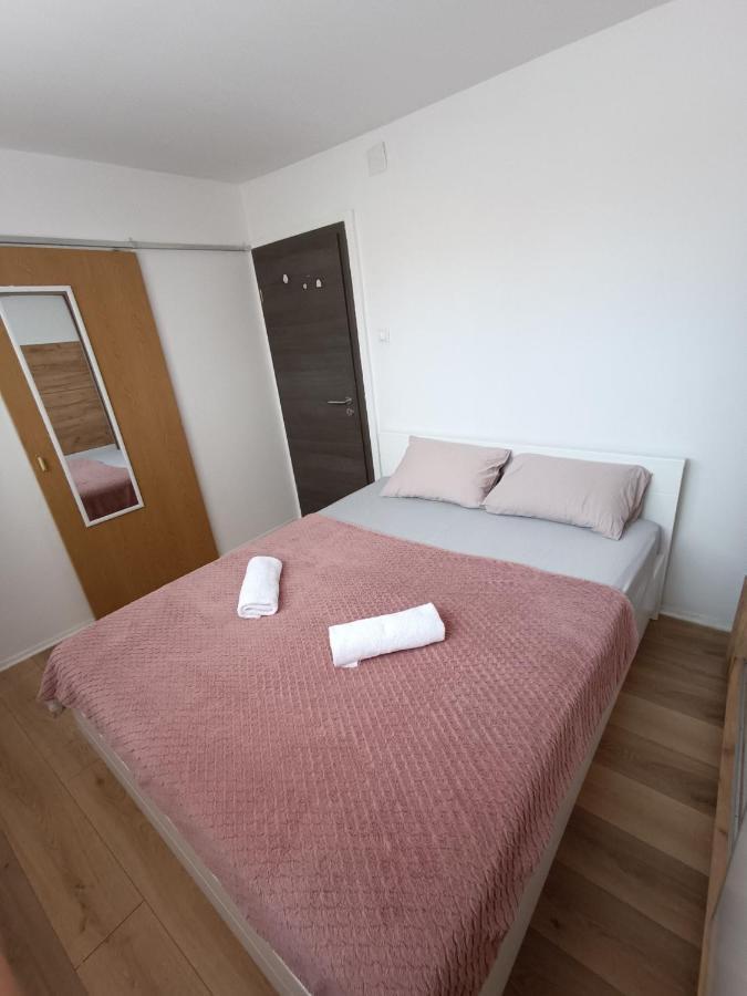 Apartman Mala Cici Lägenhet Zadar Exteriör bild